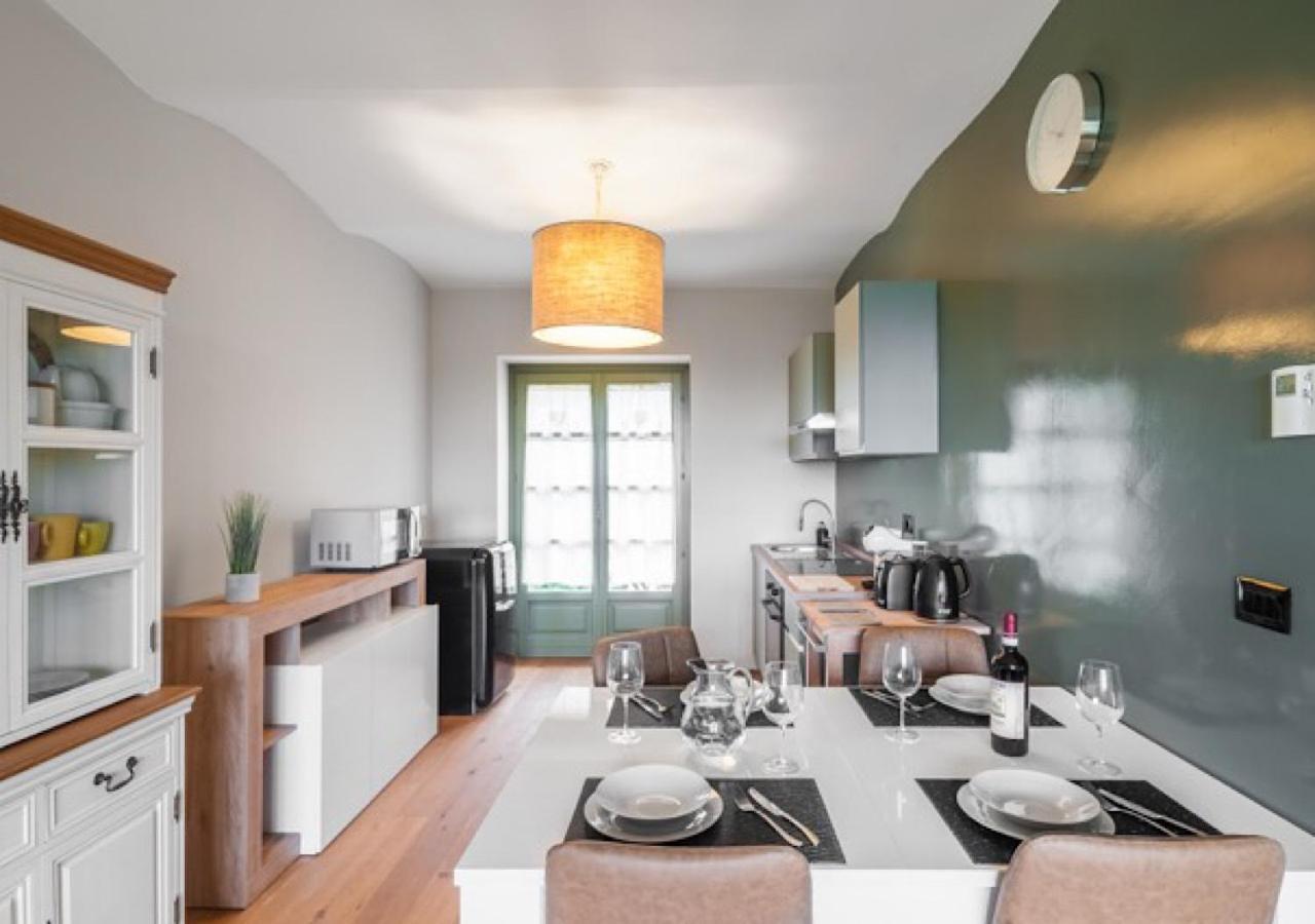 Charming Loft Golf Club Barolo Apartment Novello Exterior photo