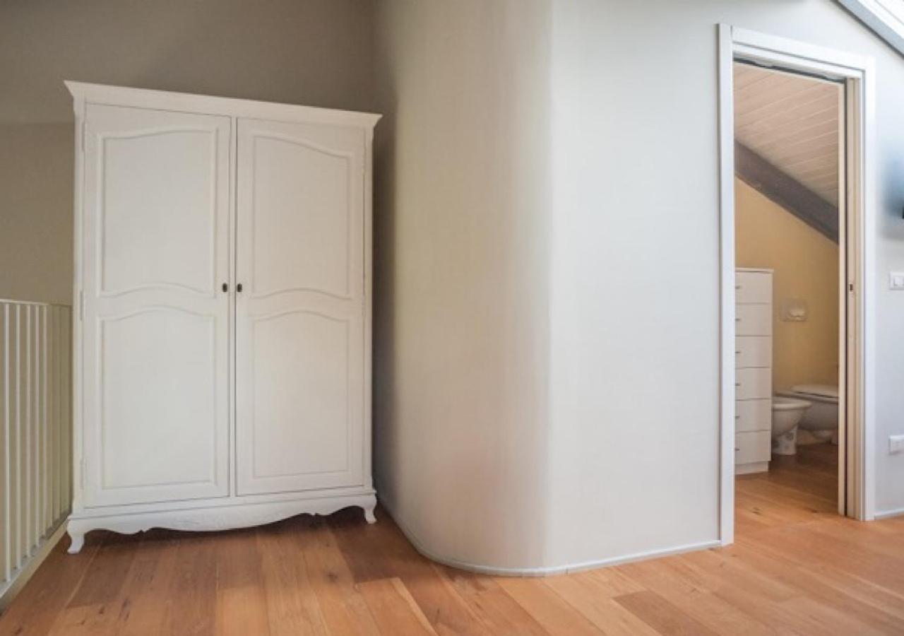 Charming Loft Golf Club Barolo Apartment Novello Exterior photo